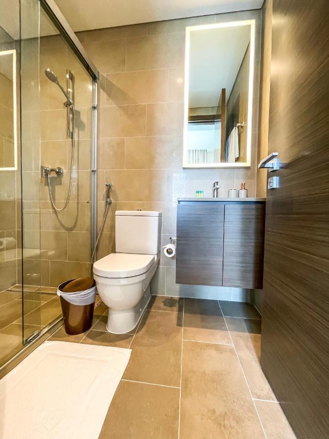 By Latinem 2br Cv A2709 Near Burj Khalifa * Dubai